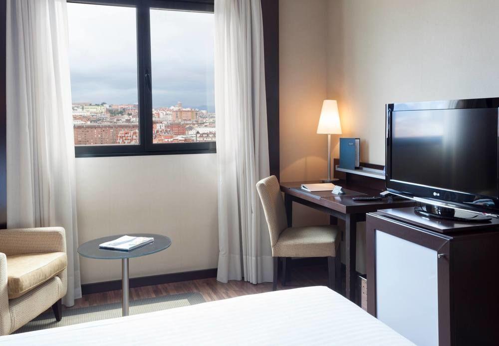 Ac Hotel Oviedo Forum By Marriott מראה חיצוני תמונה