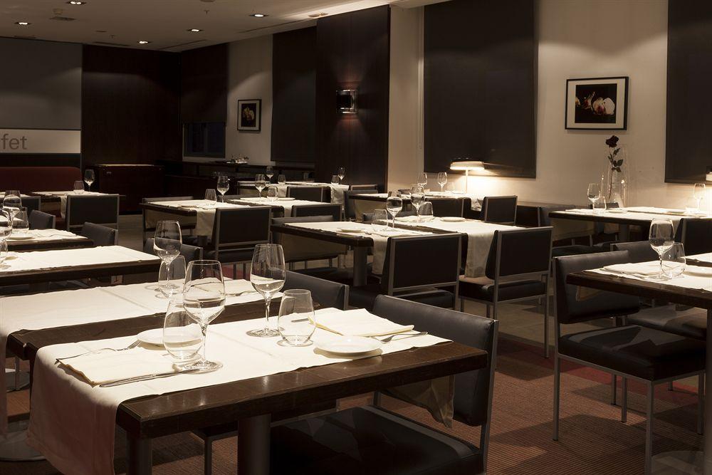 Ac Hotel Oviedo Forum By Marriott מראה חיצוני תמונה