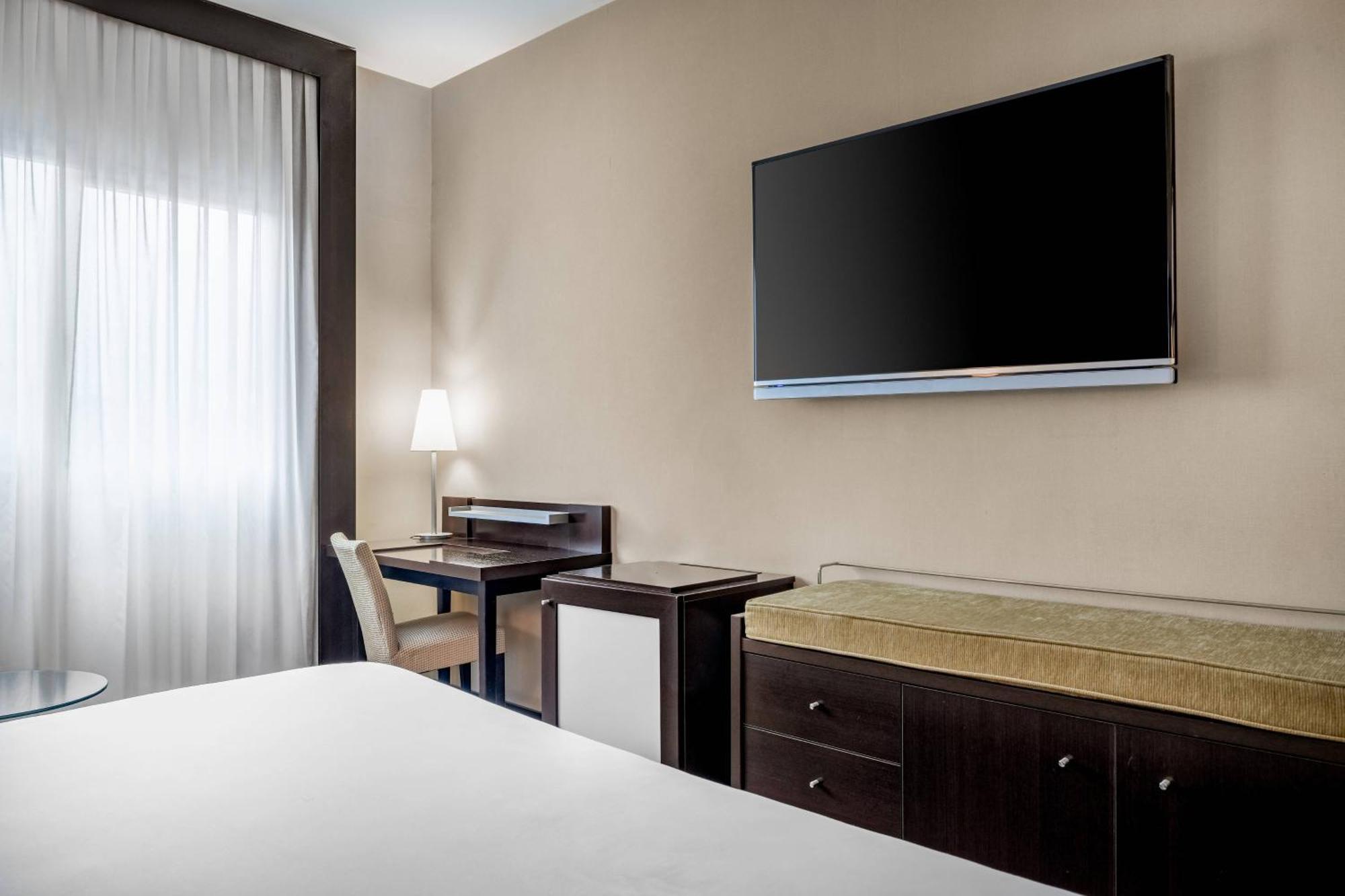 Ac Hotel Oviedo Forum By Marriott מראה חיצוני תמונה