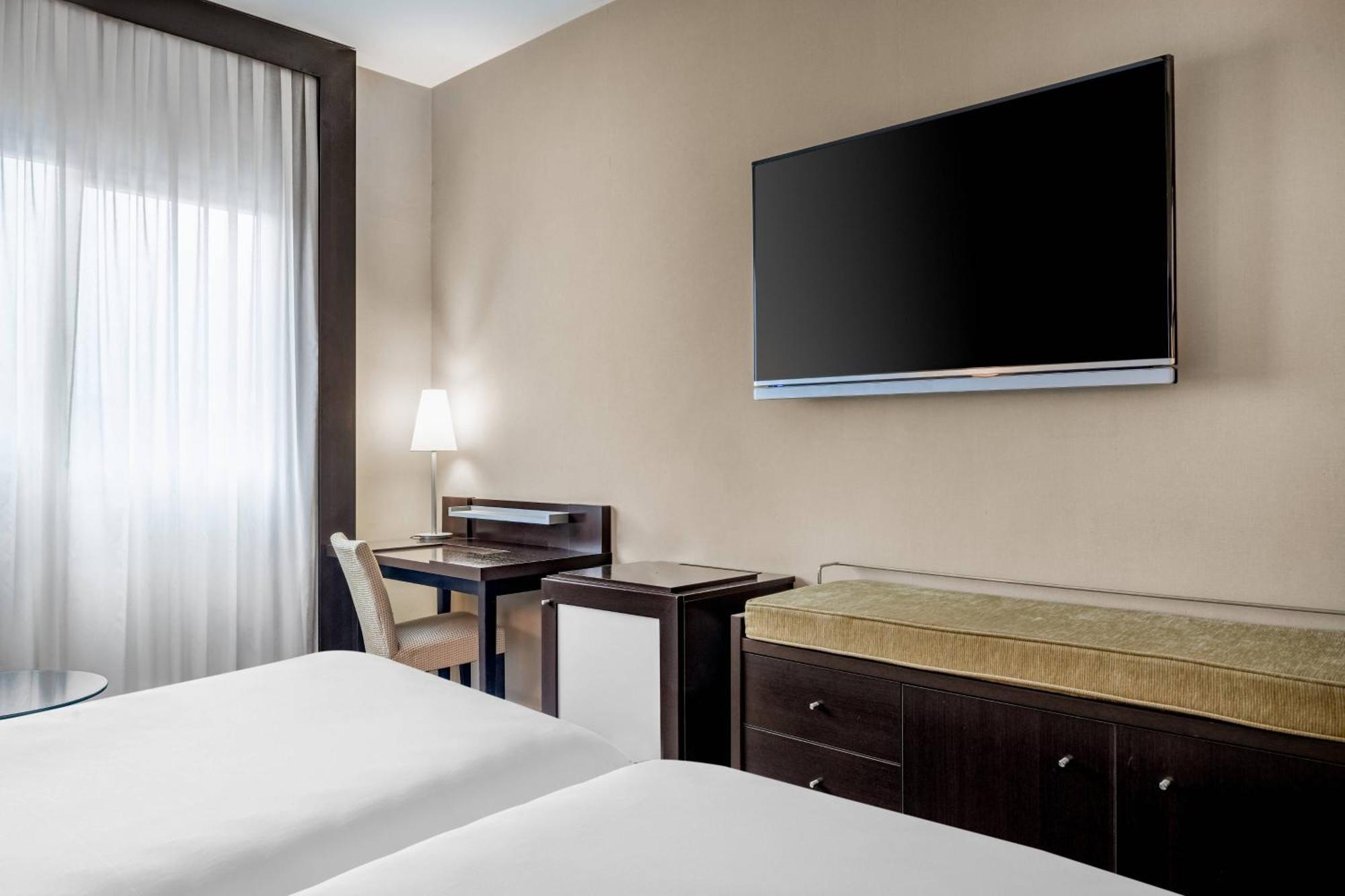 Ac Hotel Oviedo Forum By Marriott מראה חיצוני תמונה