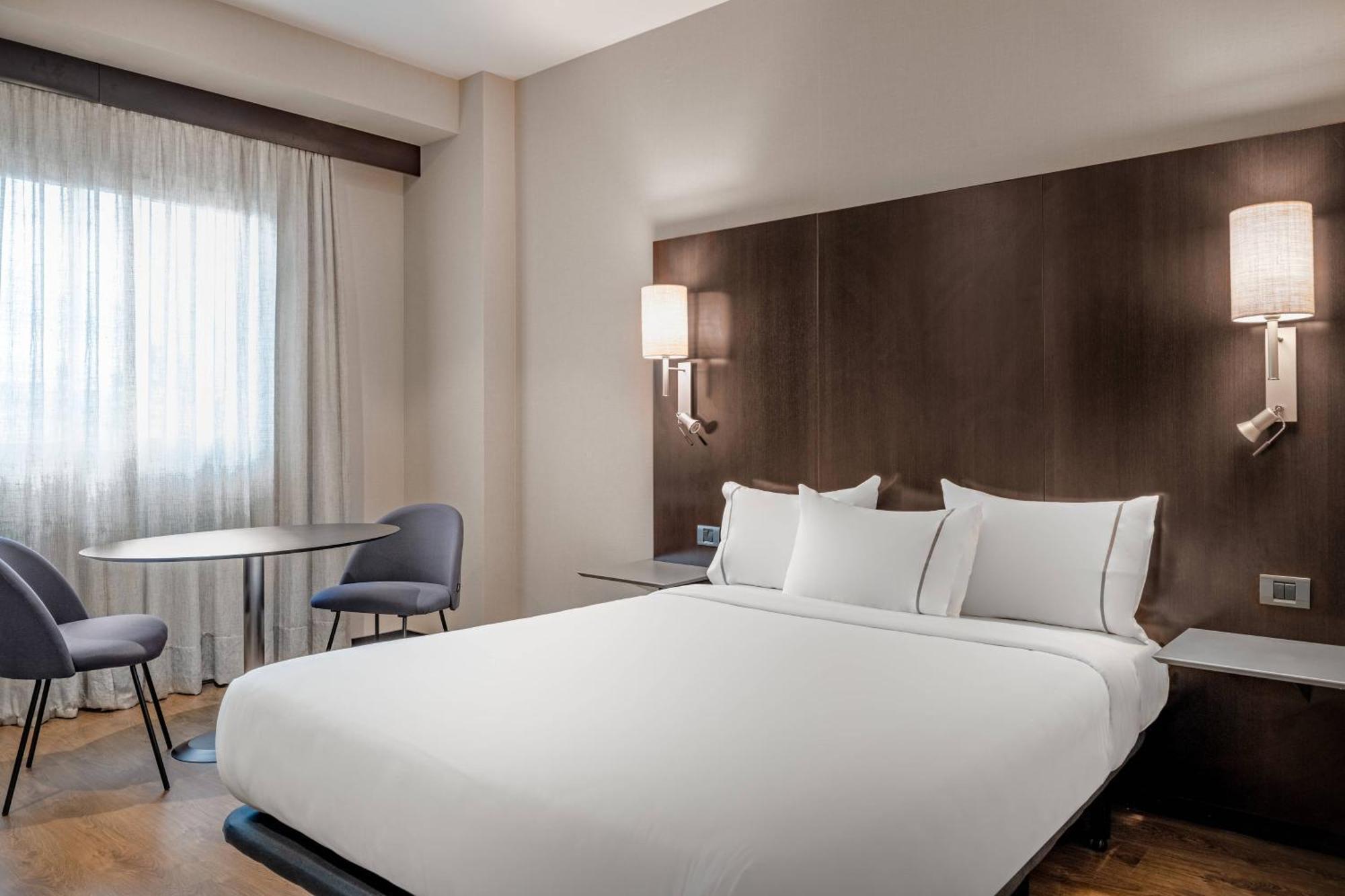 Ac Hotel Oviedo Forum By Marriott מראה חיצוני תמונה
