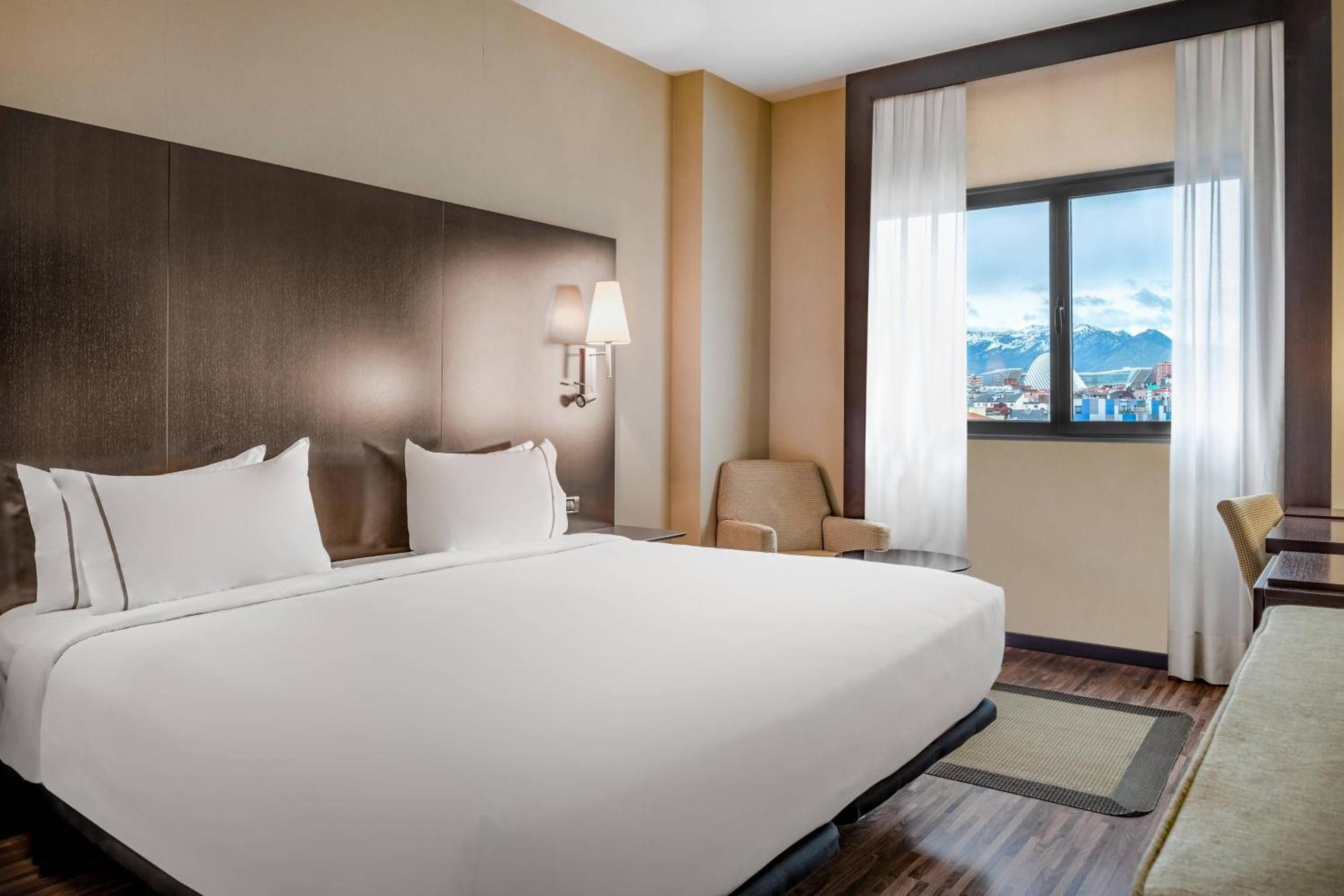 Ac Hotel Oviedo Forum By Marriott מראה חיצוני תמונה